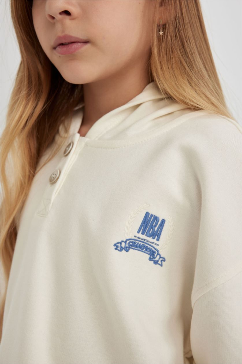 Kız Çocuk - Genç Kız Ekru Kız Çocuk NBA Wordmark Crop Kapüşonlu Sweatshirt
