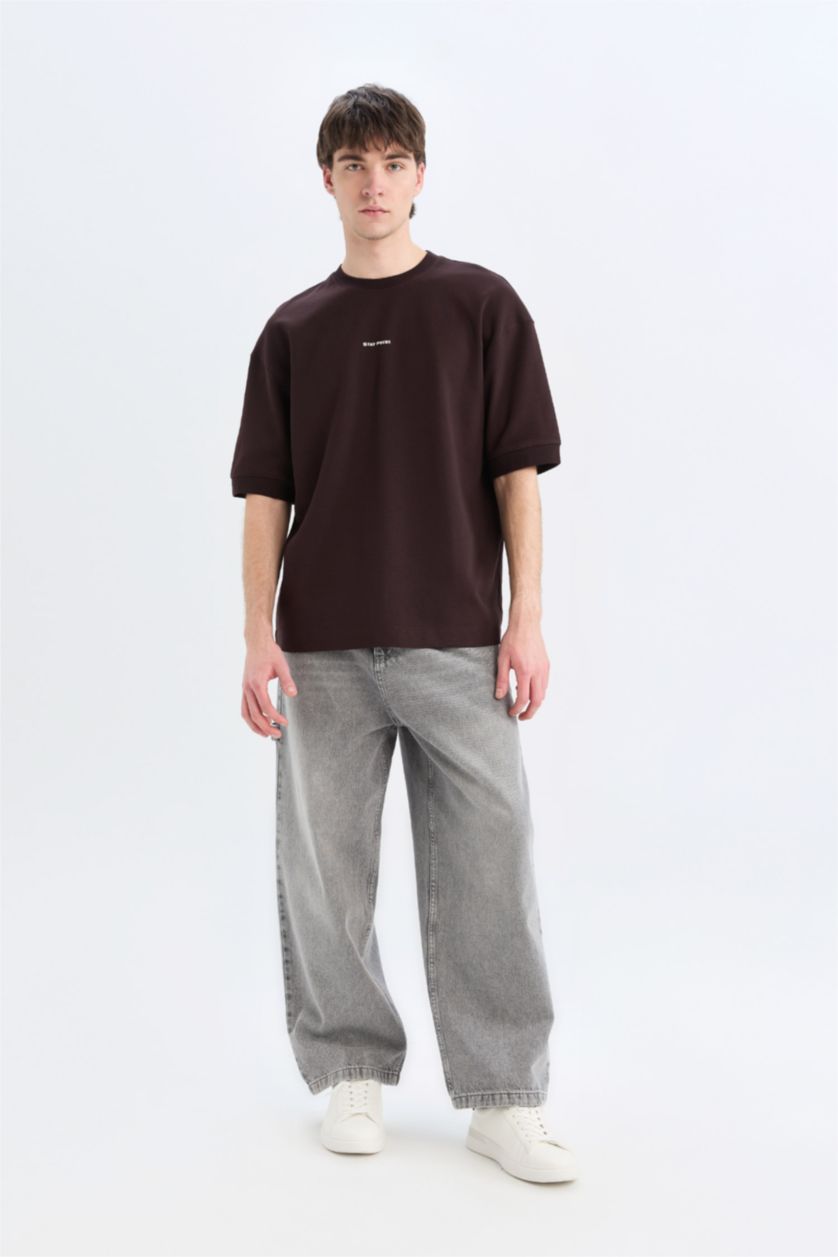 Erkek Kahve Loose Fit Bisiklet Yaka Baskılı Kısa Kollu Ağır Kumaş Tişört