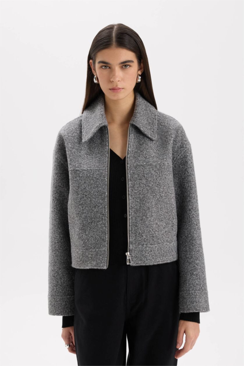 Woman Light Grey Regular Fit Polo Neck Pocketed Waterproof Cachet Jacket