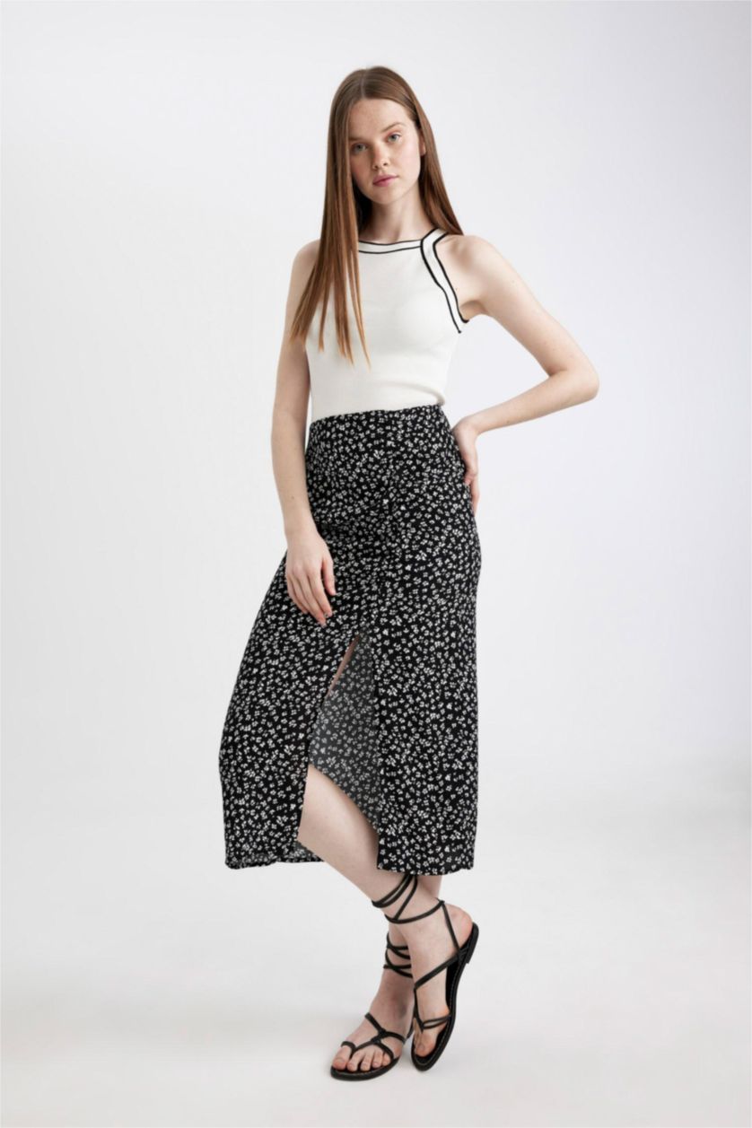 Kadın Siyah A Form Desenli Yırtmaçlı Maroken Midi Etek