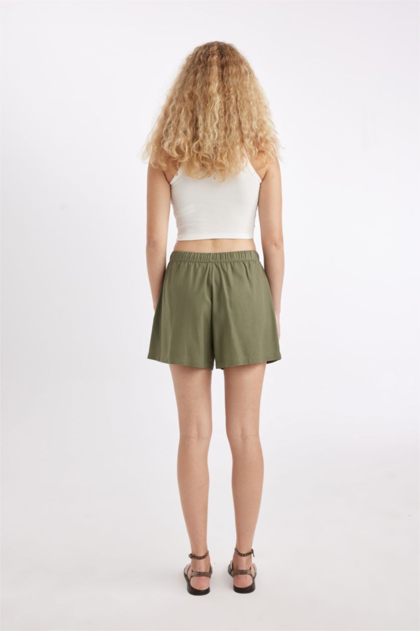 Женщины Светлый хаки Шорты стандартного кроя с высокой талией