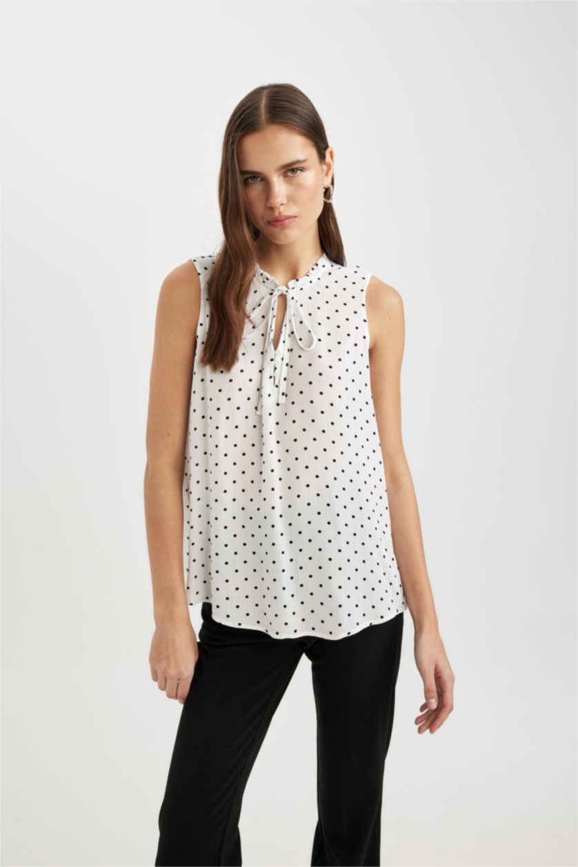 FEMME Blanc Blouse coupe régulière Sans Manches en Tissu Froissé Col Chemise