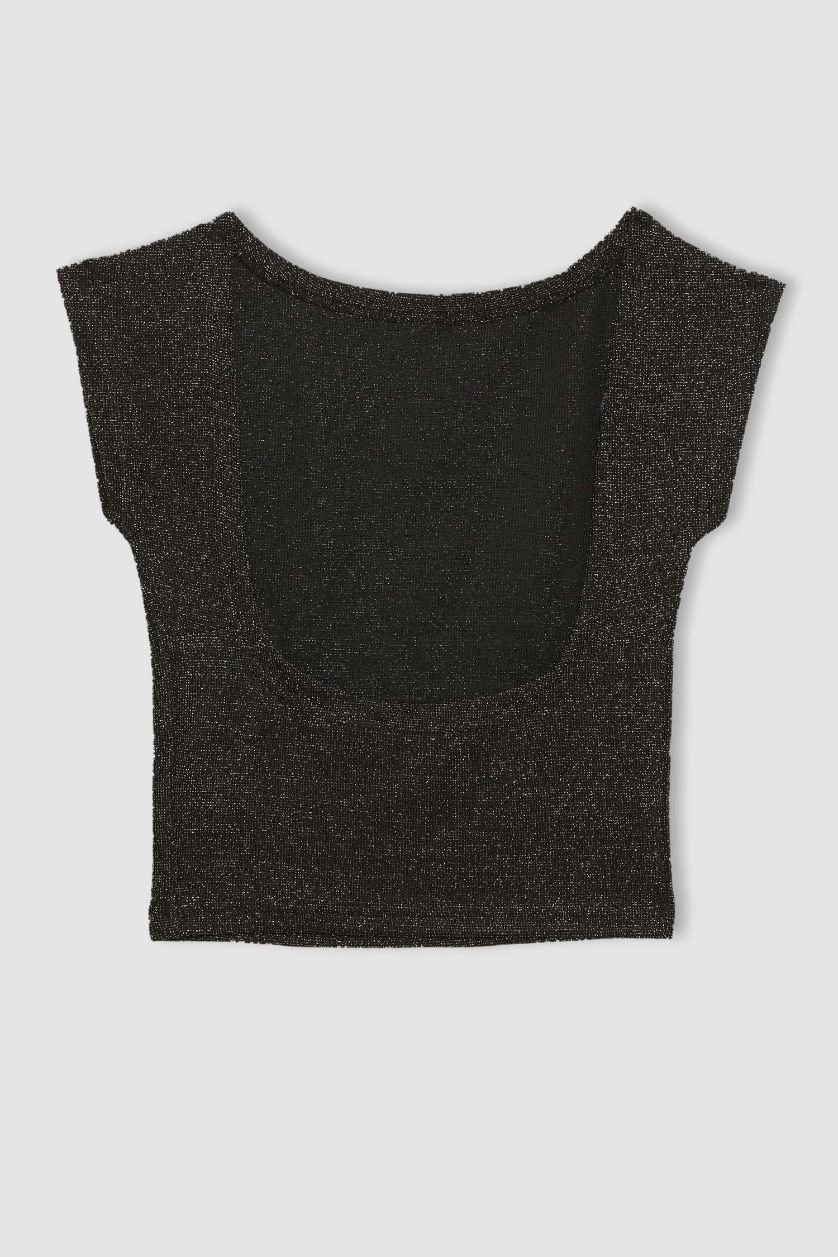 WOMAN GOLD Fitted Crew Neck Short Sleeve T-Shirt