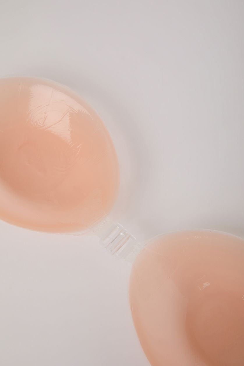 Kadın Açık Bej Kadın Silikon Yapışkanlı Kap