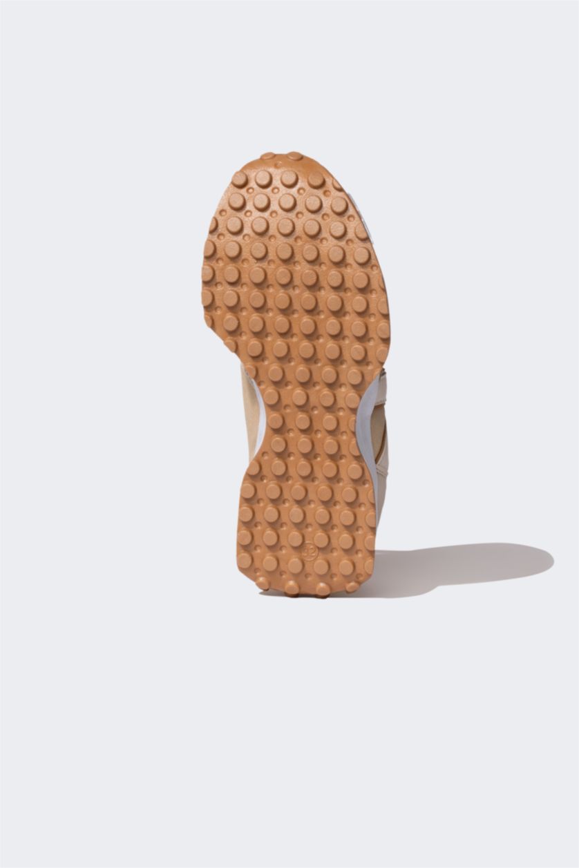 بناتي بيج سنيكرز بناتي جلد صناعي بيج بكعب عالي