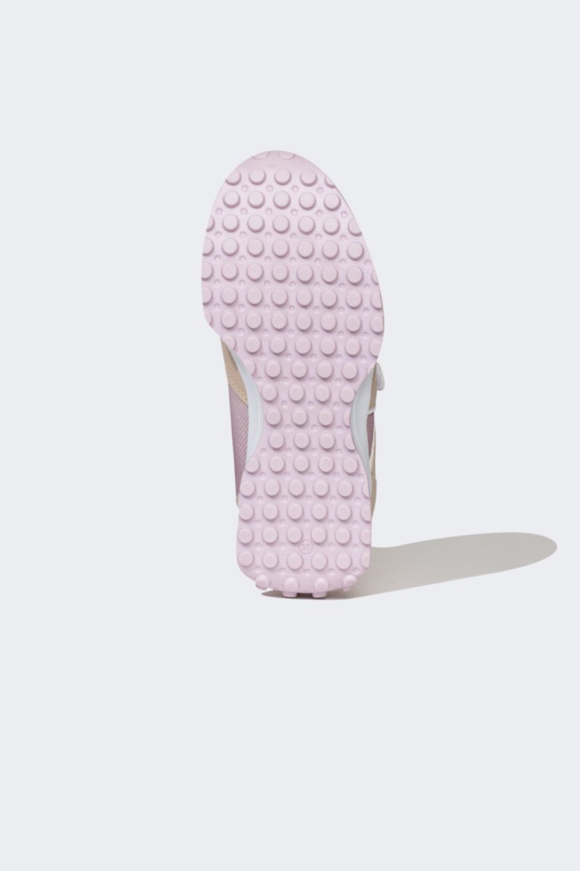 بنات زهري فاتح سنيكرز بناتي جلد صناعي بكعب سميك برباط