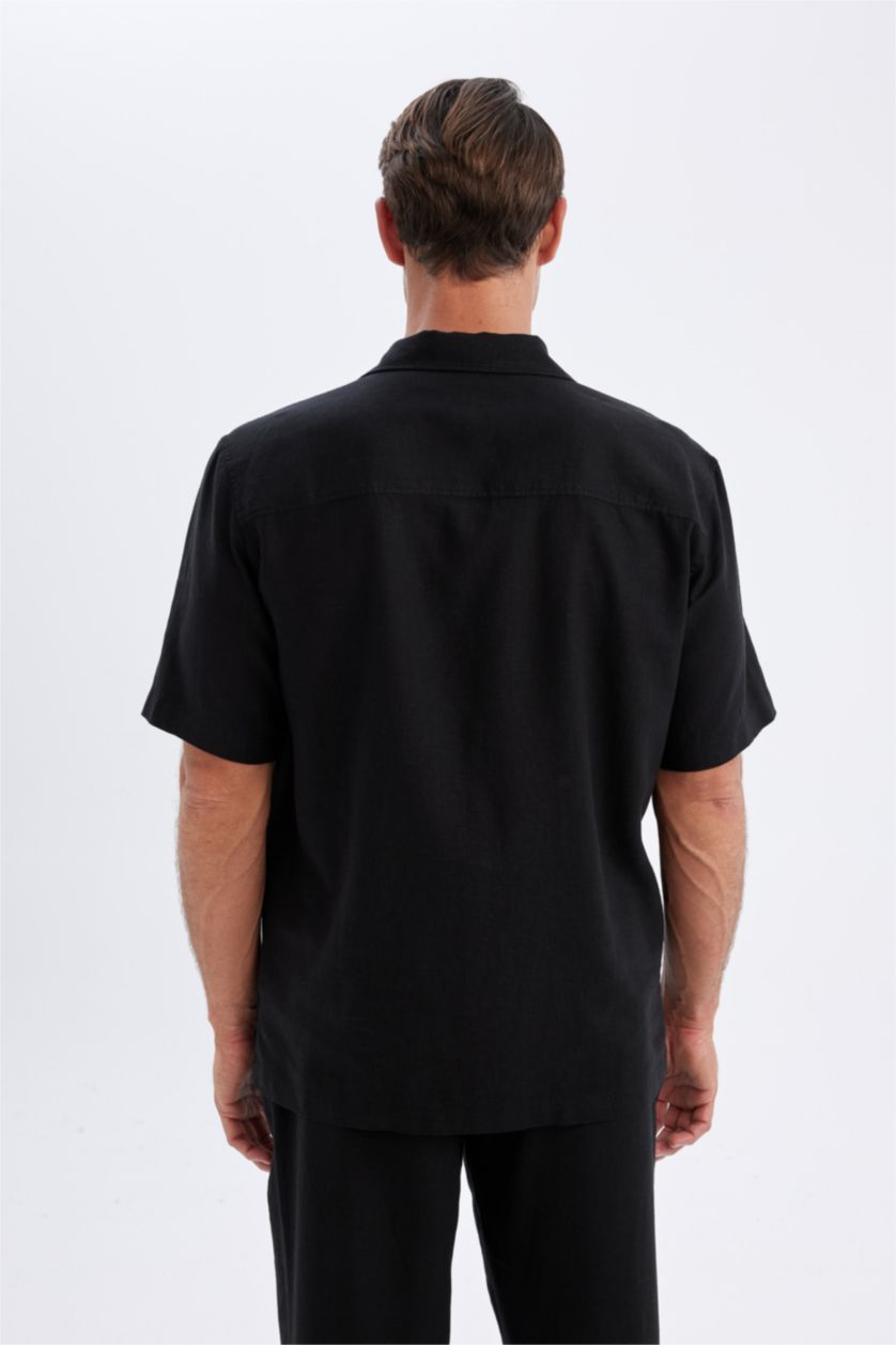Man Black Relax Fit Polo Collar Short Sleeve Shirt