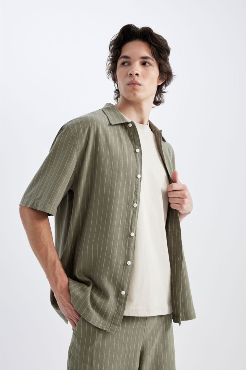 رجال كاكي قميص بولو كتان مخطط قصة مريحة