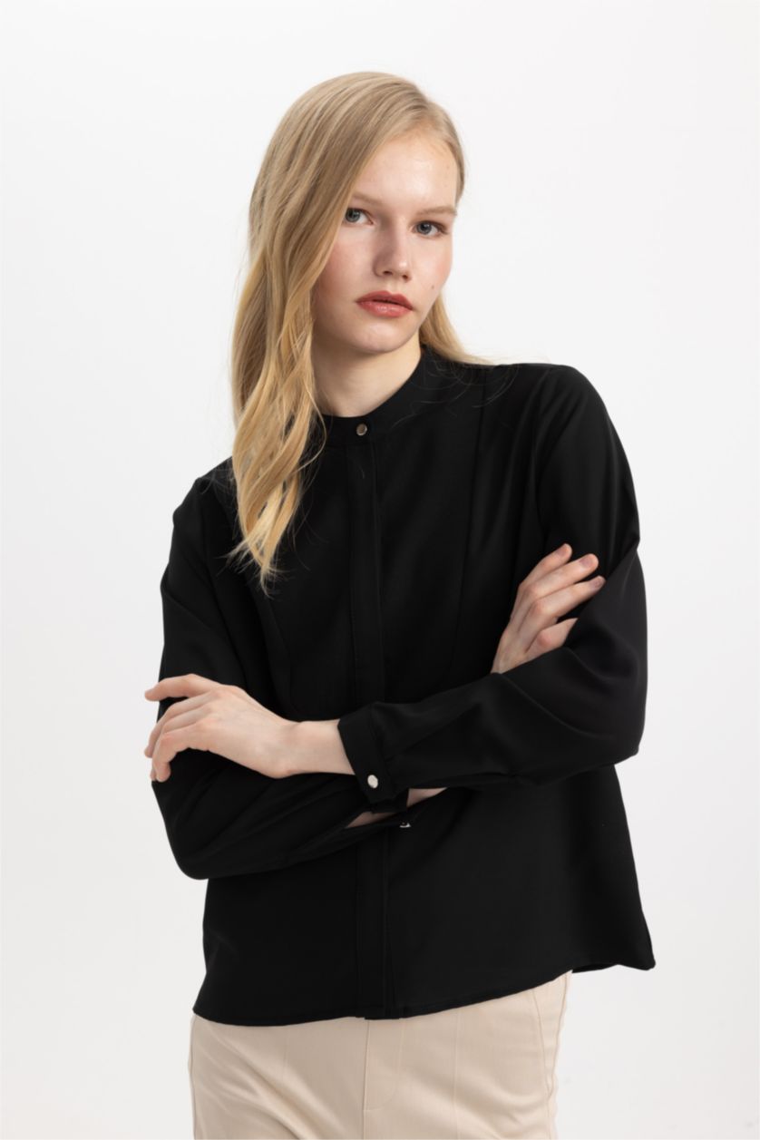 حريمي أسود بلوزة كم طويل كريب قصة عادية بياقة عالية