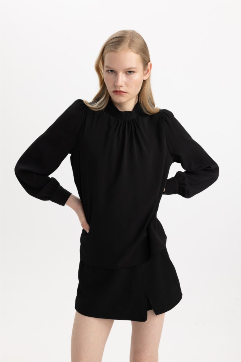 حريمي أسود بلوزة كم طويل قصة عادية بياقة عالية