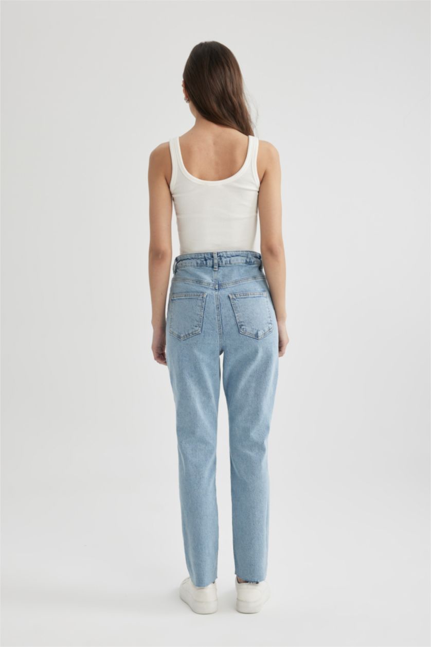 نساء نيلي فاتح بنطرون جينز فينتج قصة مستقيمة بتفاصيل ممزقة وخصر عالي