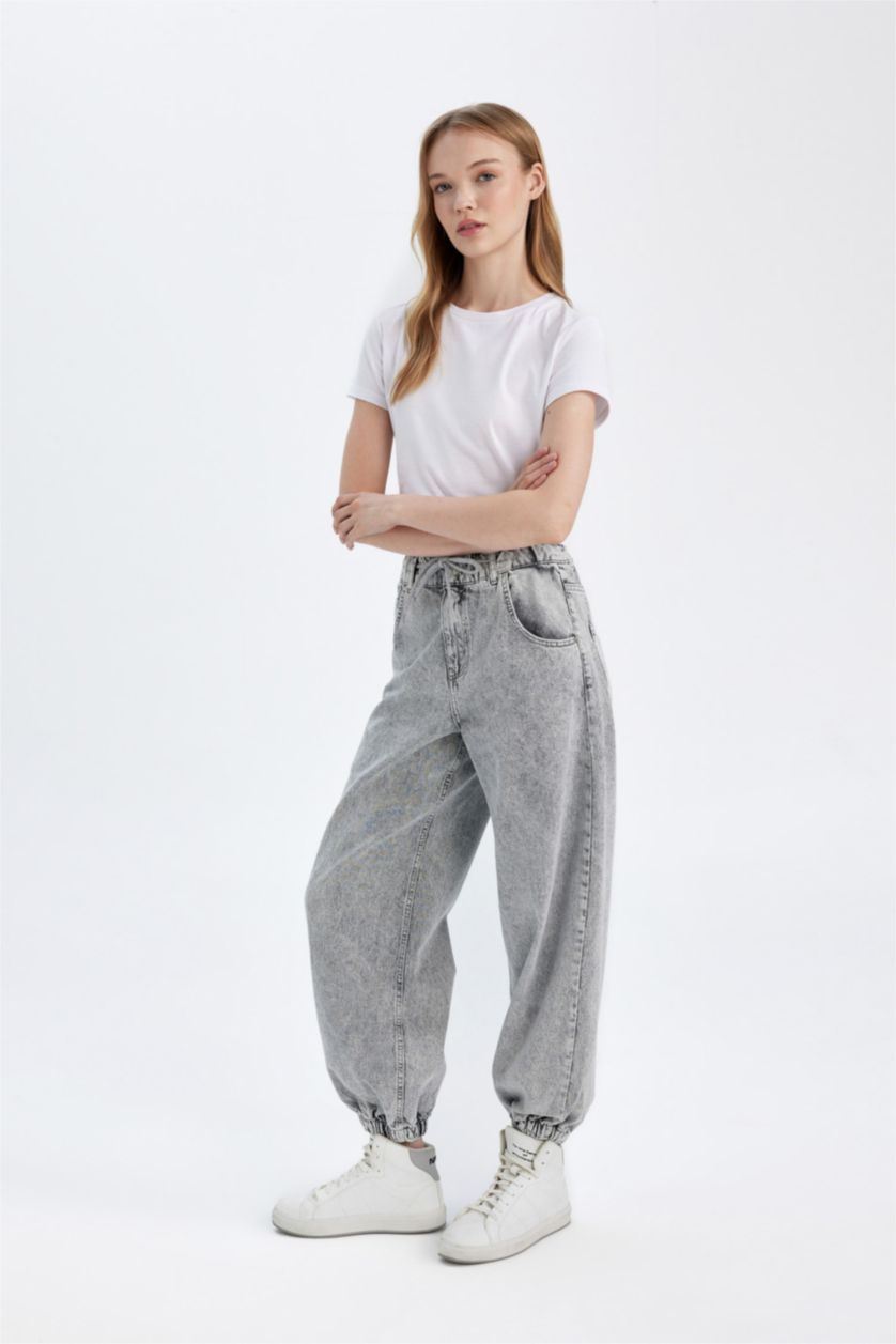 WOMAN Grey Jogger High Waist Ankle Length Jeans