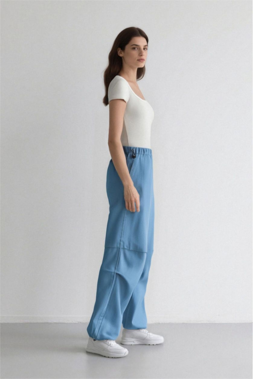 Kadın Açık Mavi Jogger Yüksek Bel Bilek Boy Paraşüt Jean Pantolon