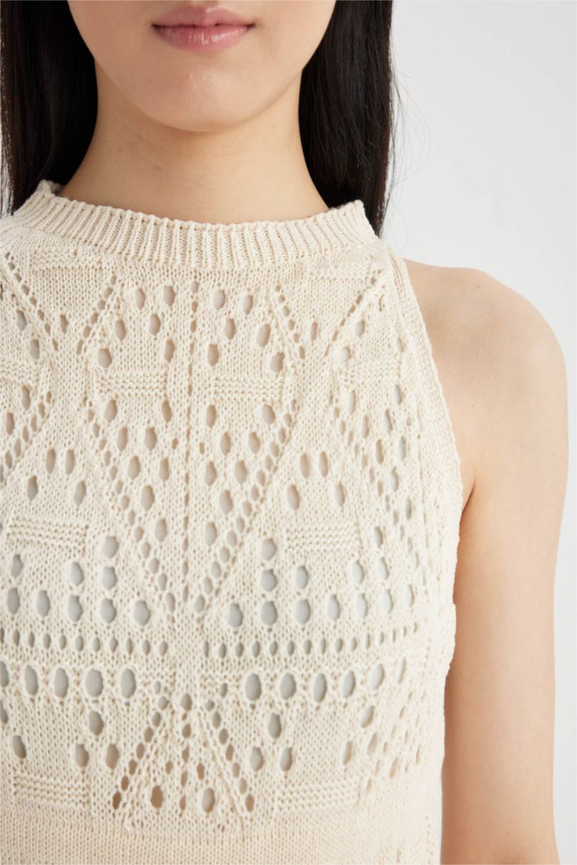 Kadın Ekru A Kesim Halter Yaka Kroşe Kolsuz Maxi Triko Elbise