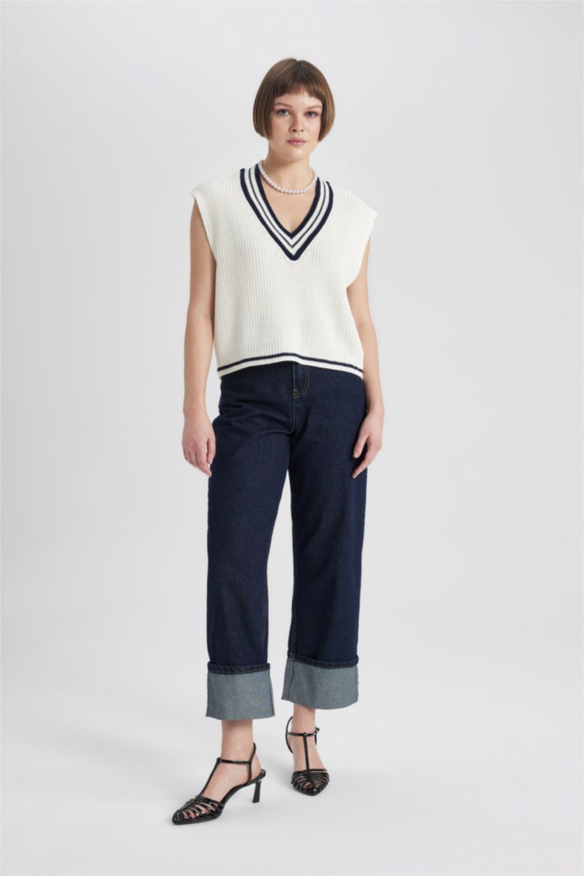 Woman Ecru Relax Fit V-Neck Thessaloniki Fabric Vest