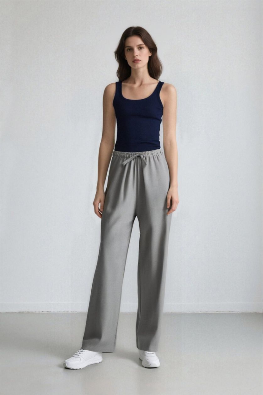 Woman Light Grey Elastic Waist Wide Leg Fabric Trousers