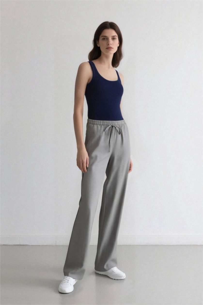 Woman Light Grey Elastic Waist Wide Leg Fabric Trousers