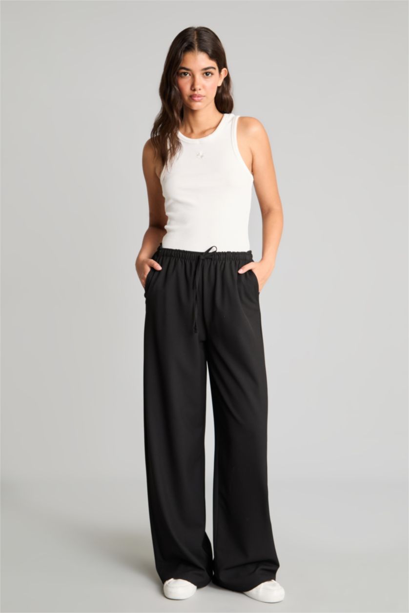 Women Black Normal Waist Wide Leg Trousers