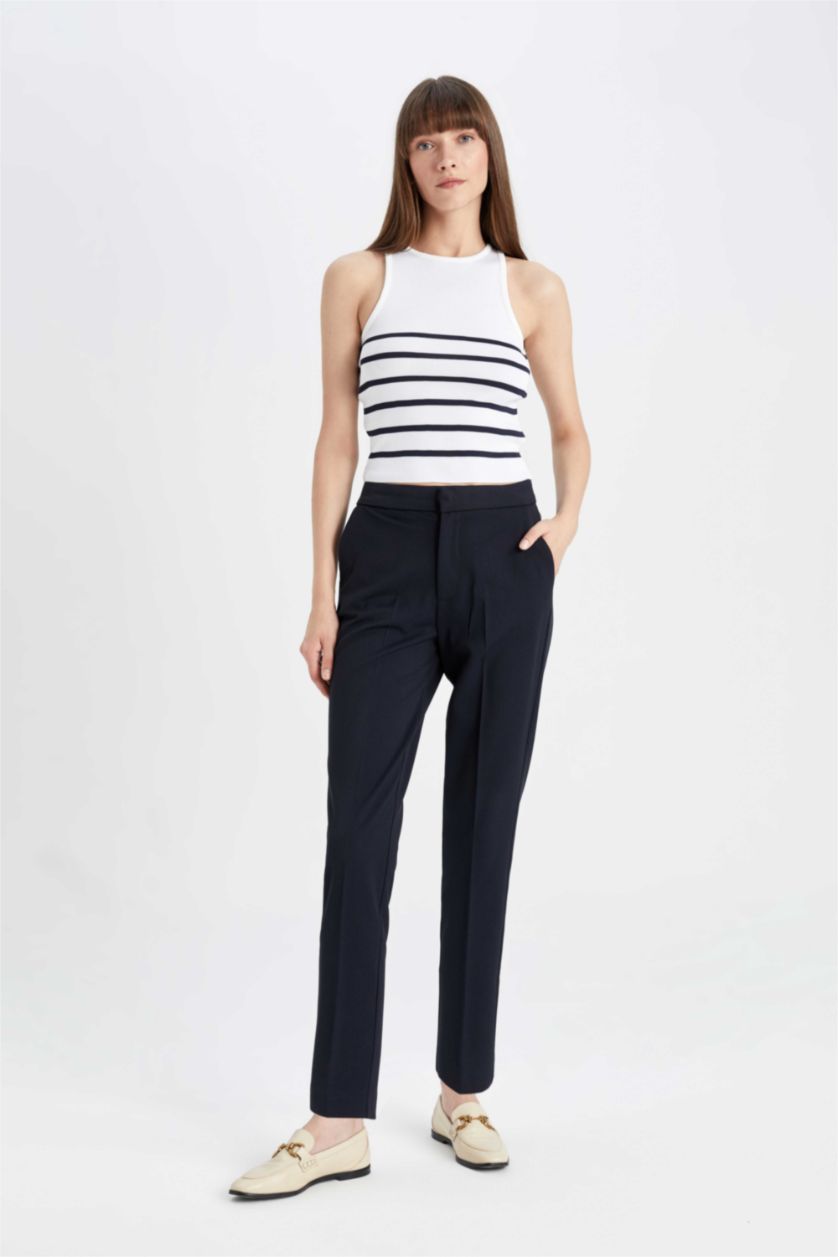 WOMAN NAVY Regular Waist Ankle Length Chino Pants