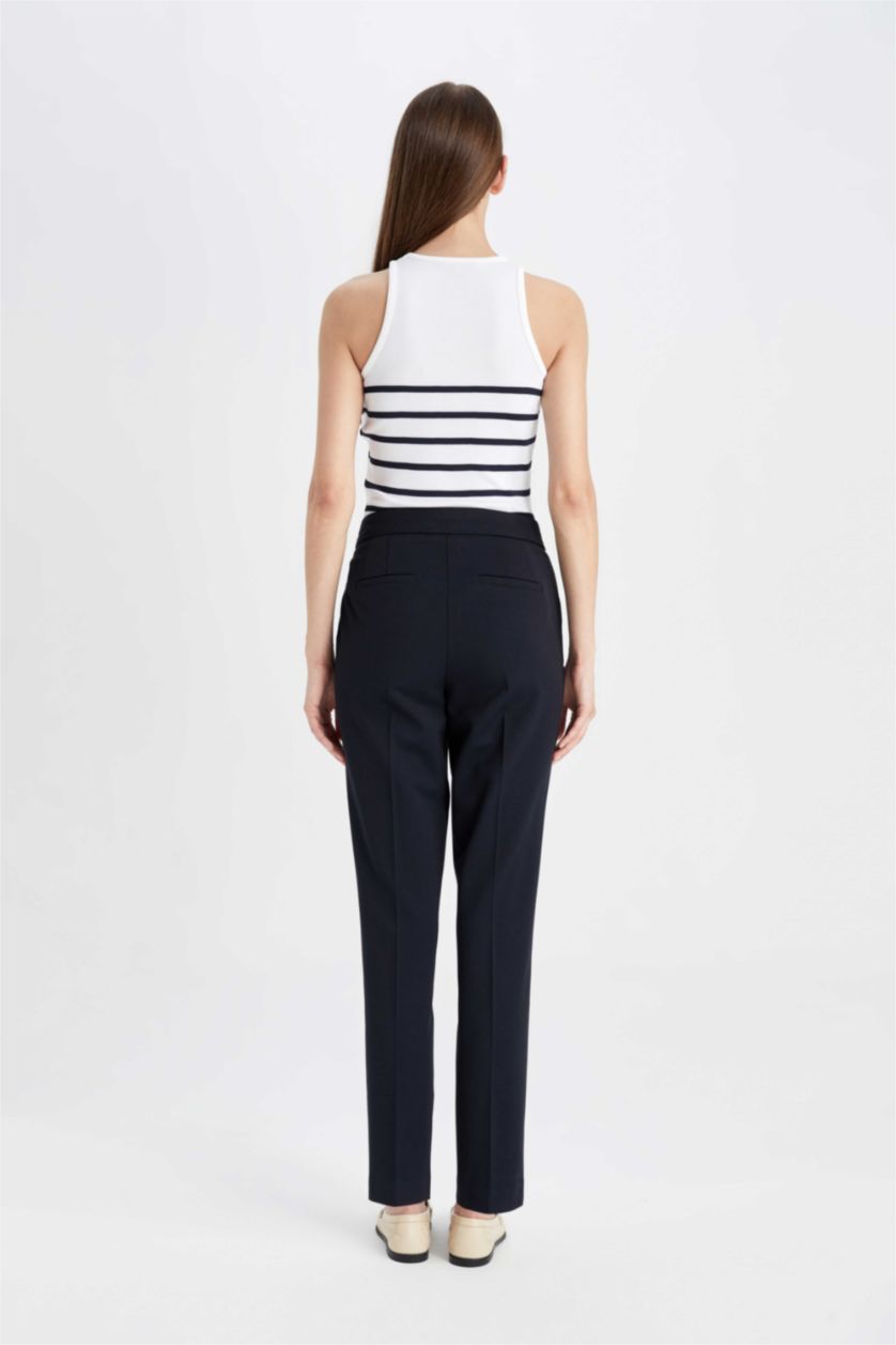 WOMAN NAVY Regular Waist Ankle Length Chino Pants