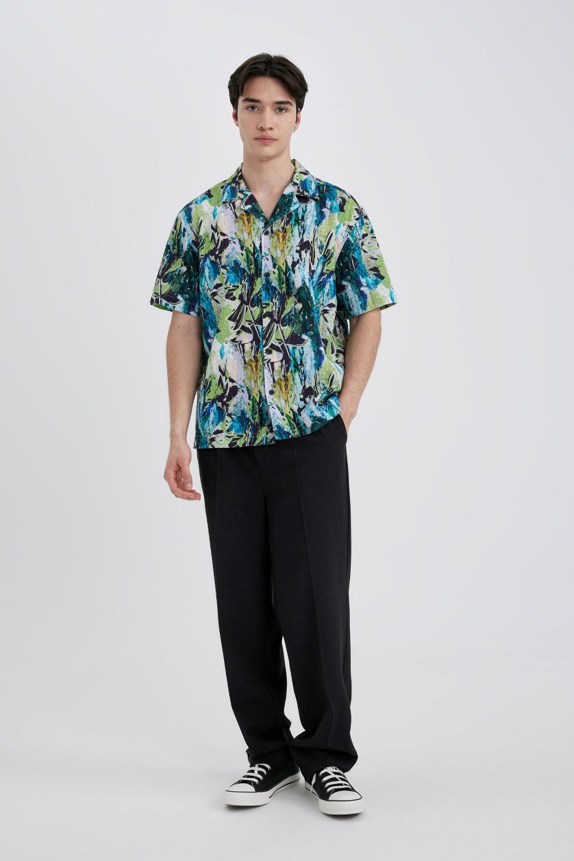 Erkek Yeşil Oversize Geniş Kalıp Yazlık Apaş Yaka Desenli Pamuklu Dokulu Kısa Kollu Gömlek