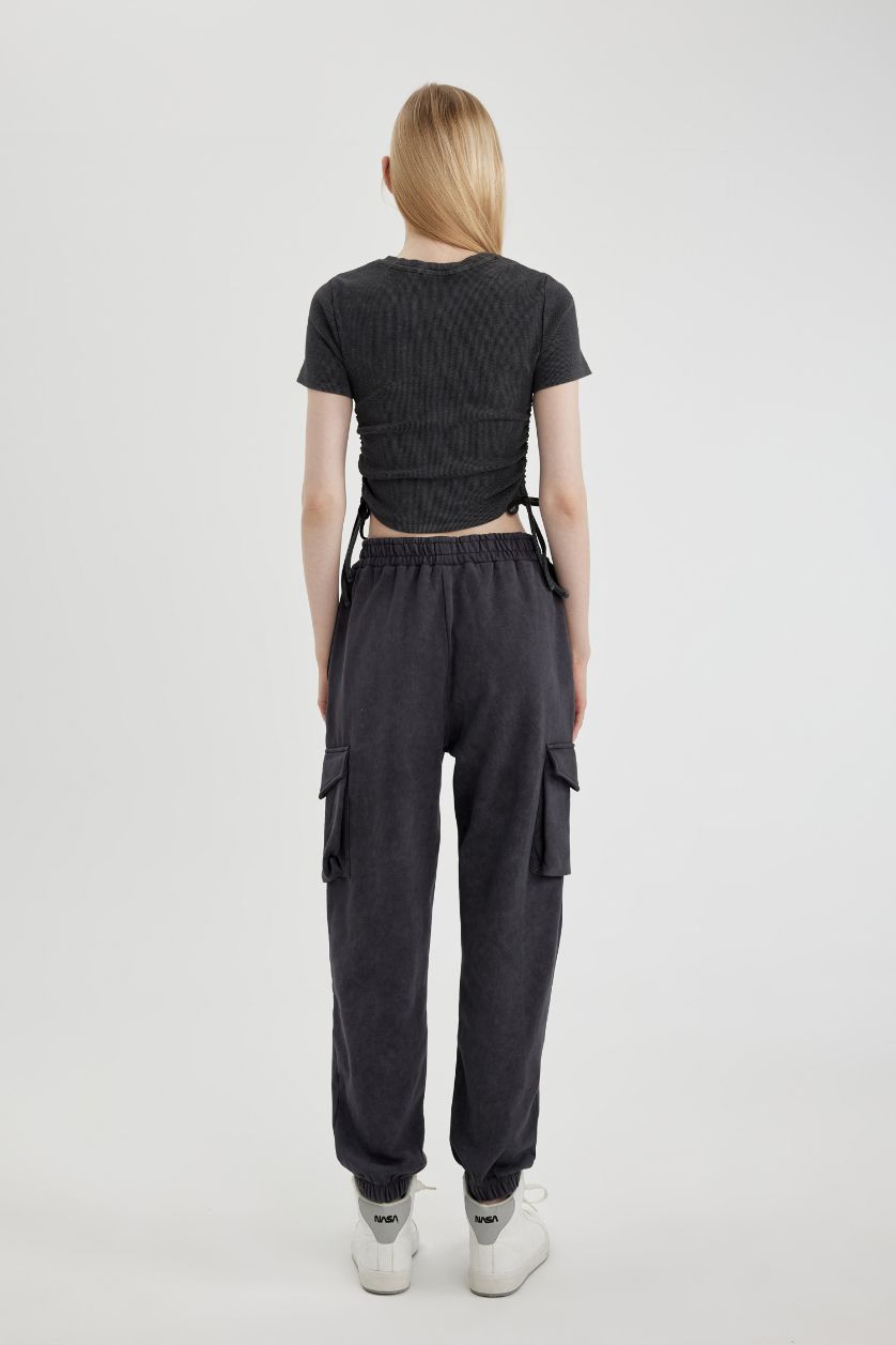 Kadın Antrasit Basic Düz Beli Paçası Lastikli Kargo Cepli  Jogger Eşofman Altı