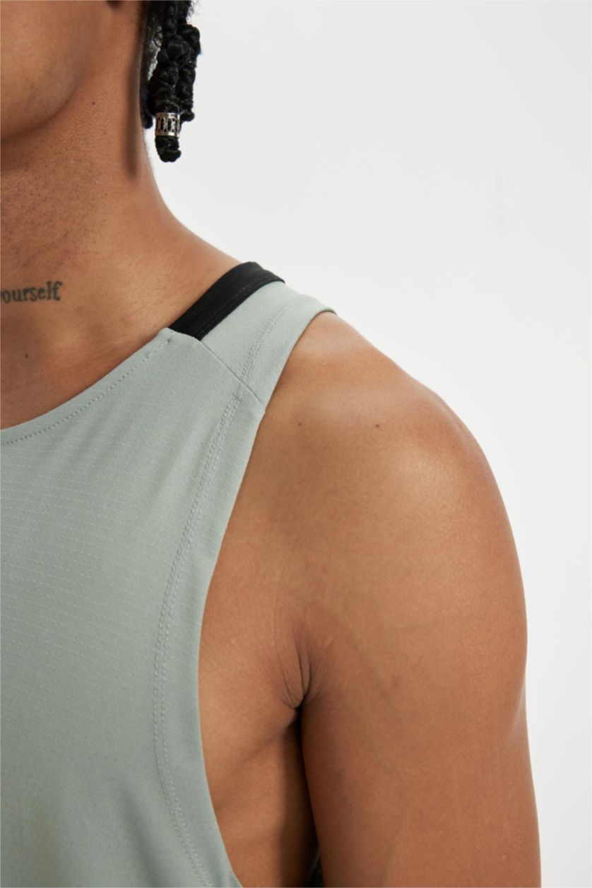 رجال رمادي فاتح كيمونة رياضي قصة عادية بياقة مستديرة من DeFactoFit