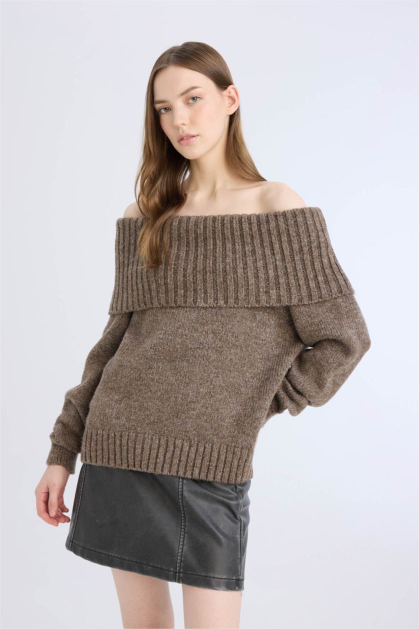 WOMAN Brown Regular Fit Strapless Knitwear Pullover