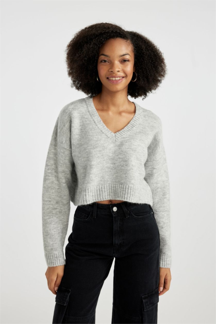WOMAN Grey Melange Regular Fit V Neck Pullover