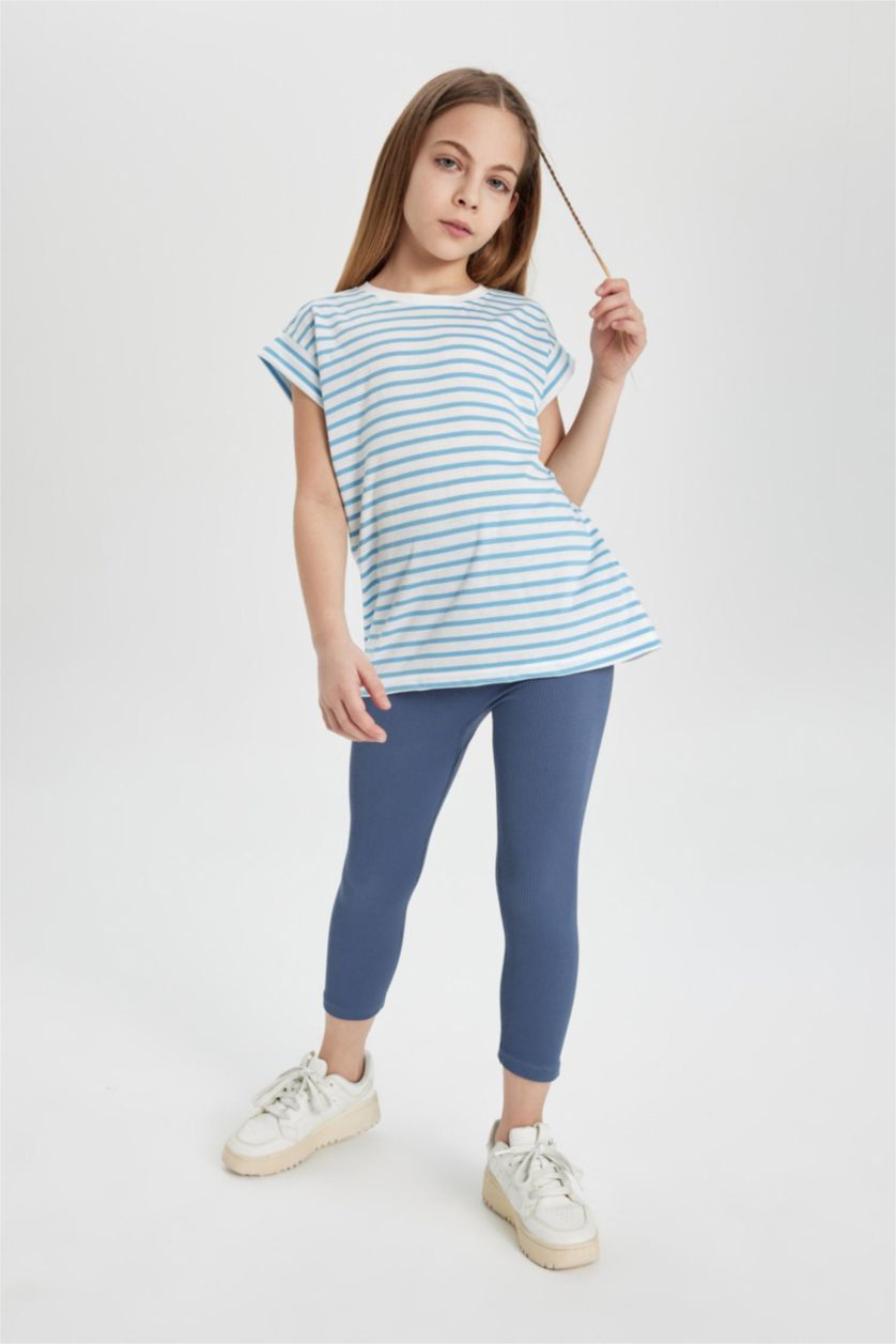 GIRLS & TEENS Light Indigo Girl Capri Length Leggings