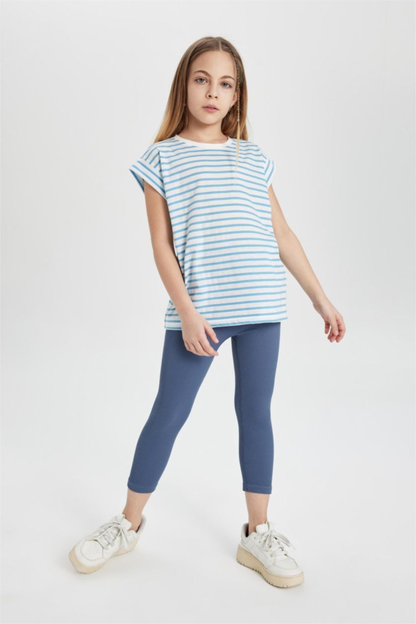 GIRLS & TEENS Light Indigo Girl Capri Length Leggings