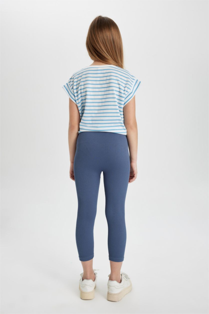 GIRLS & TEENS Light Indigo Girl Capri Length Leggings