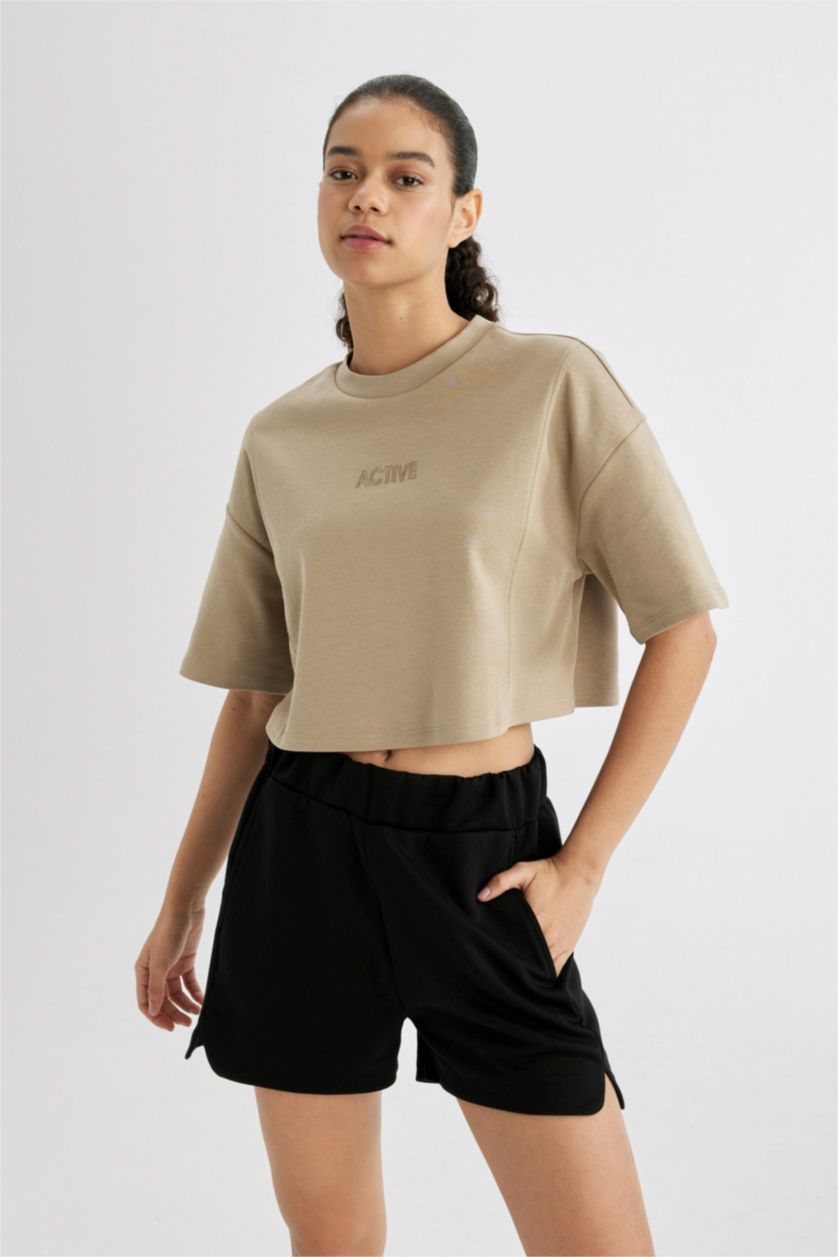 WOMAN Vison Crew Neck Printed Crop Top
