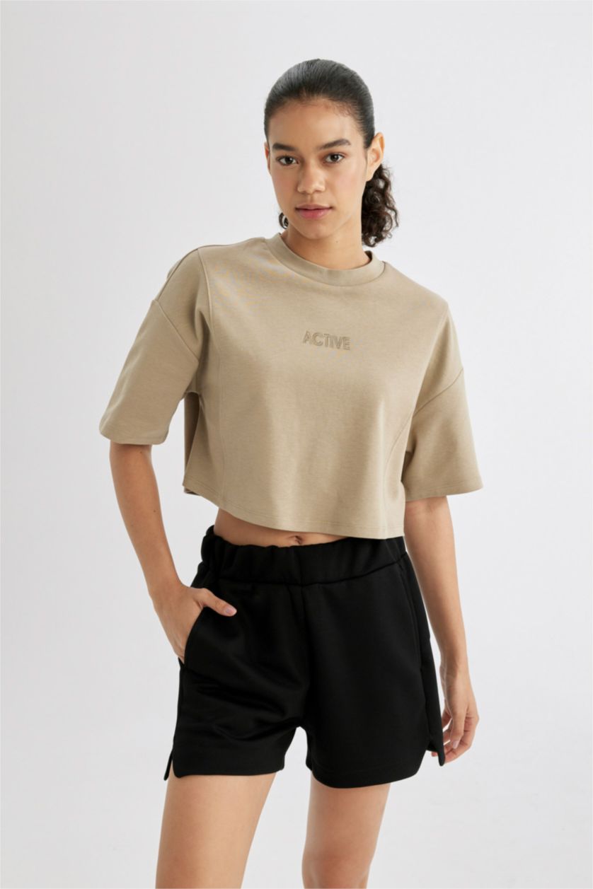 WOMAN Vison Crew Neck Printed Crop Top