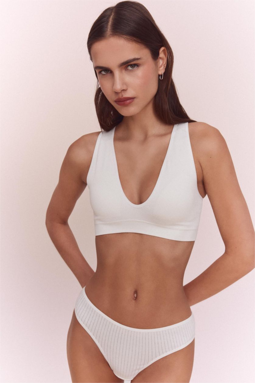 WOMAN White Removable Pads