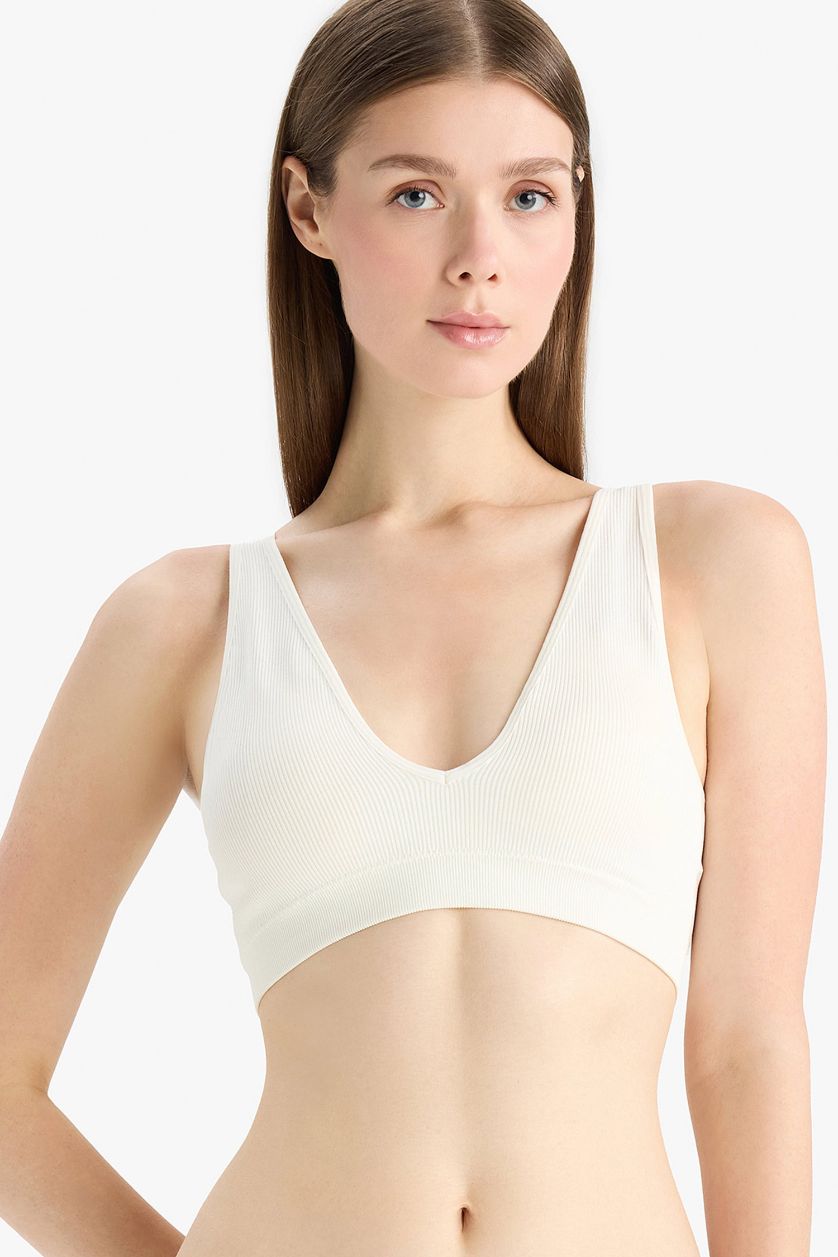 حريمي اوف وايت حمالة صدر برا ببطانة قابلة للإزالة من Fall in Love