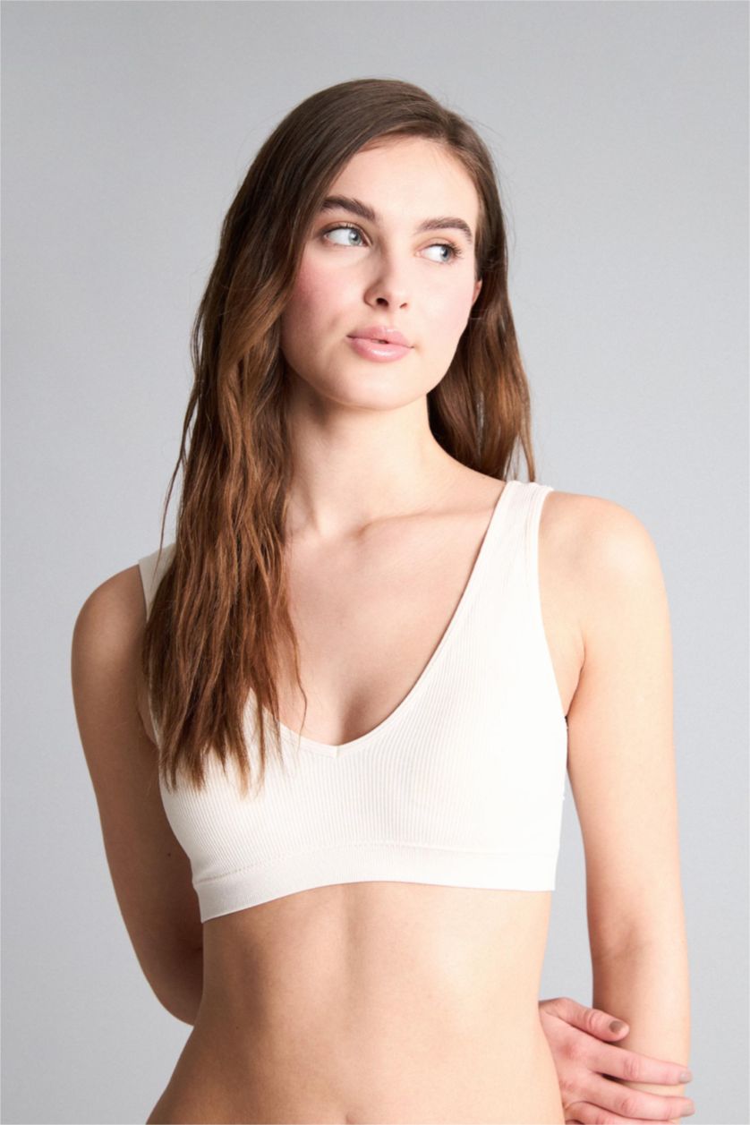 WOMAN Ecru Removable Cup Pad Free Seamless Bra