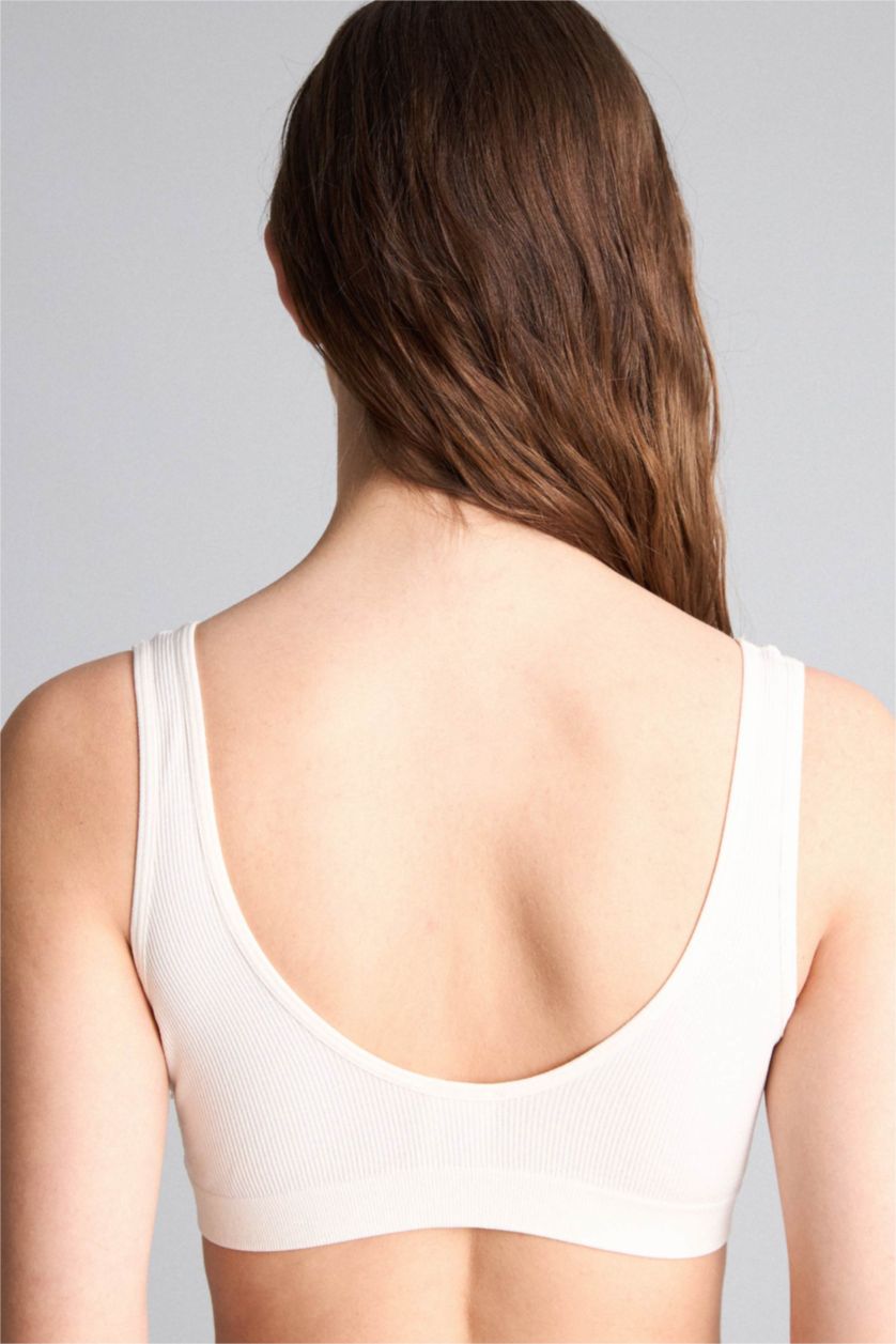 WOMAN Ecru Removable Cup Pad Free Seamless Bra