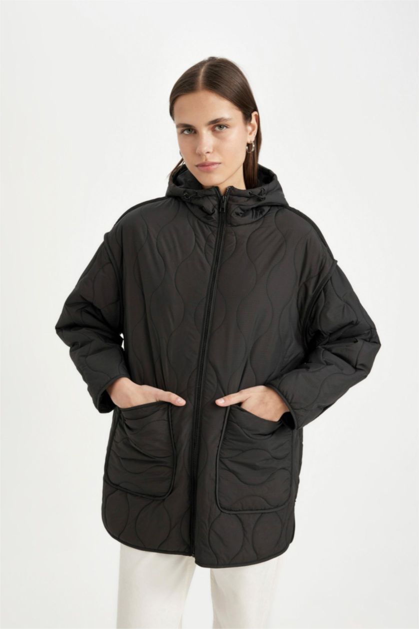 Kadın Siyah İnce Parka