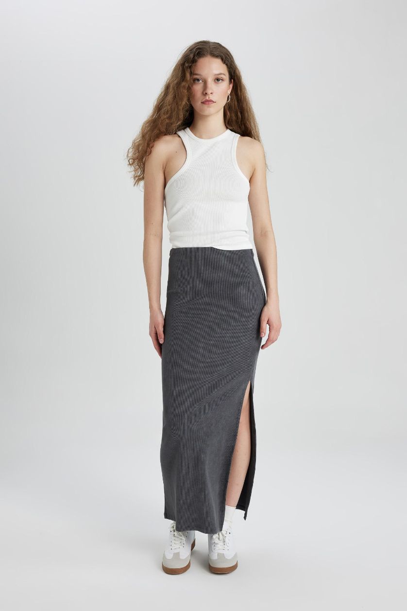 Woman Anthracite Pencil Skirt Camisole Maxi Knitted Skirt