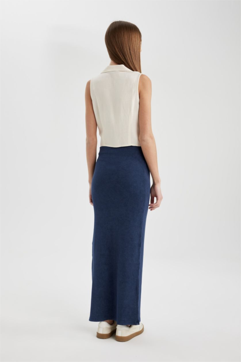 Kadın Lacivert Fitilli Kaşkorse Yırtmaçlı Yıkamalı Soluk Efektli Maxi Etek