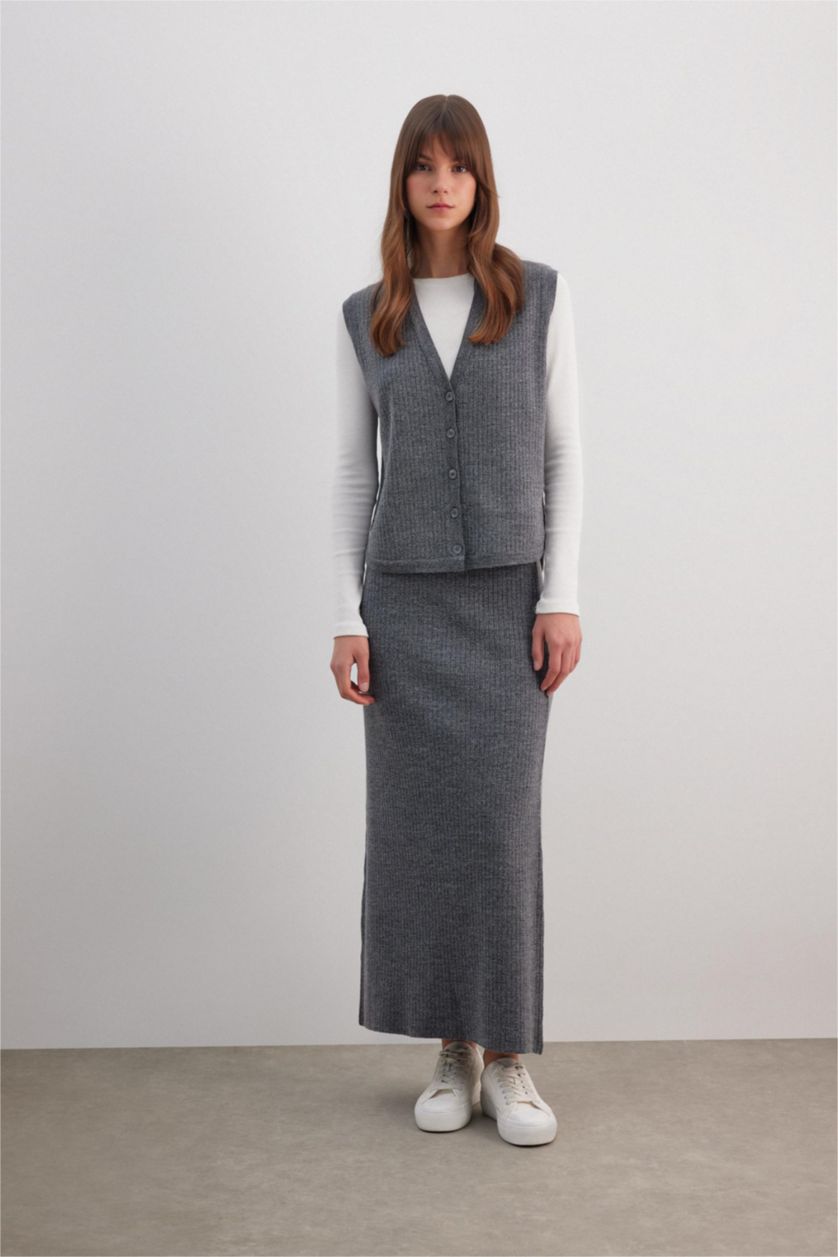 WOMAN Anthracite Regular Fit V-Neck Vest