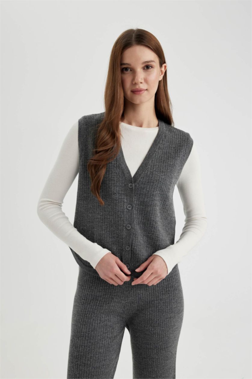 WOMAN Anthracite Regular Fit V-Neck Vest