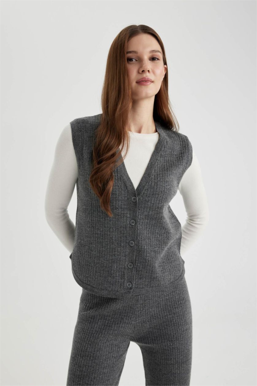 WOMAN Anthracite Regular Fit V-Neck Vest