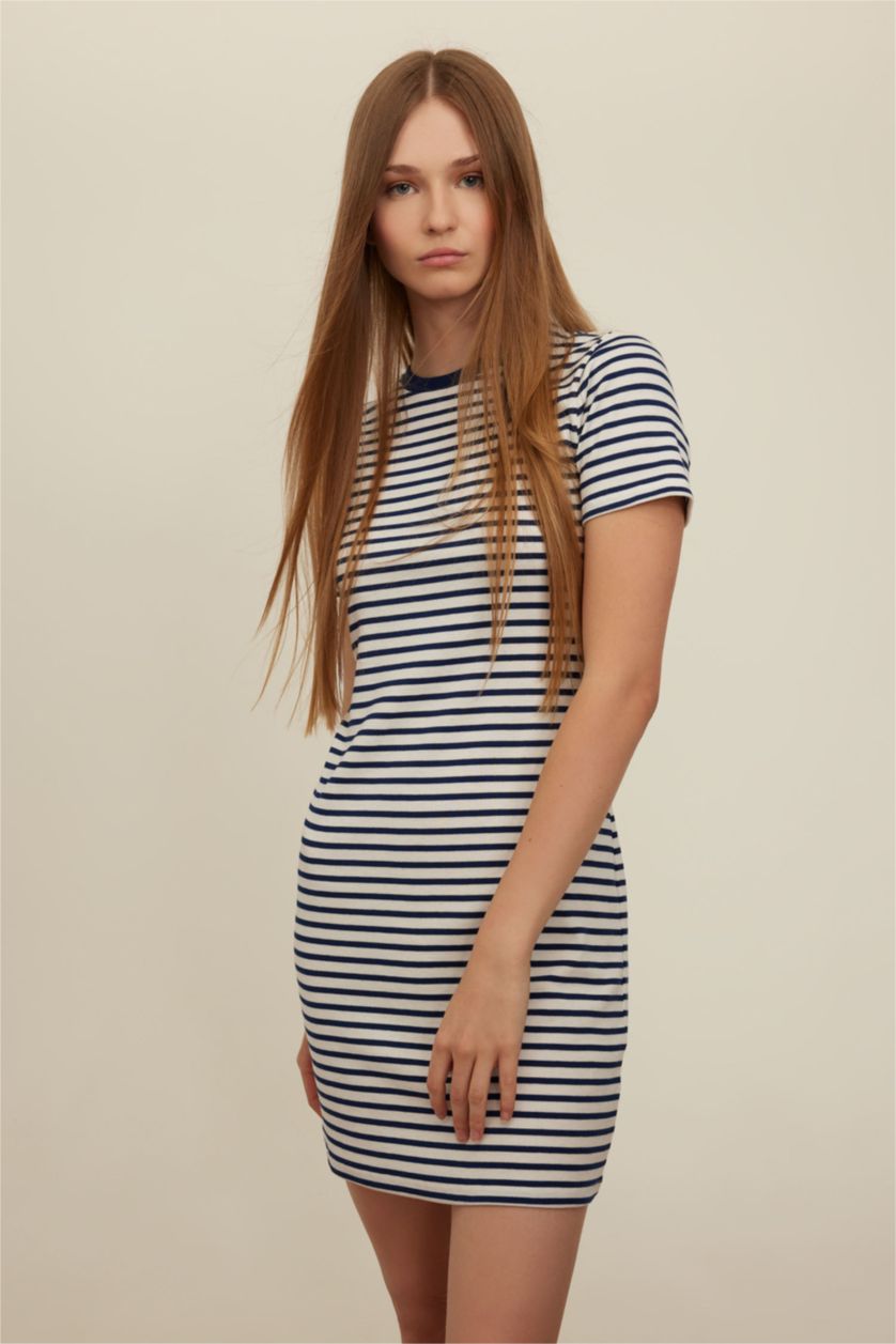 Kadın Saks Bodycon Vücudu Saran Bisiklet Yaka Çizgili Fitilli Kaşkorse Kısa Kollu Mini Elbise