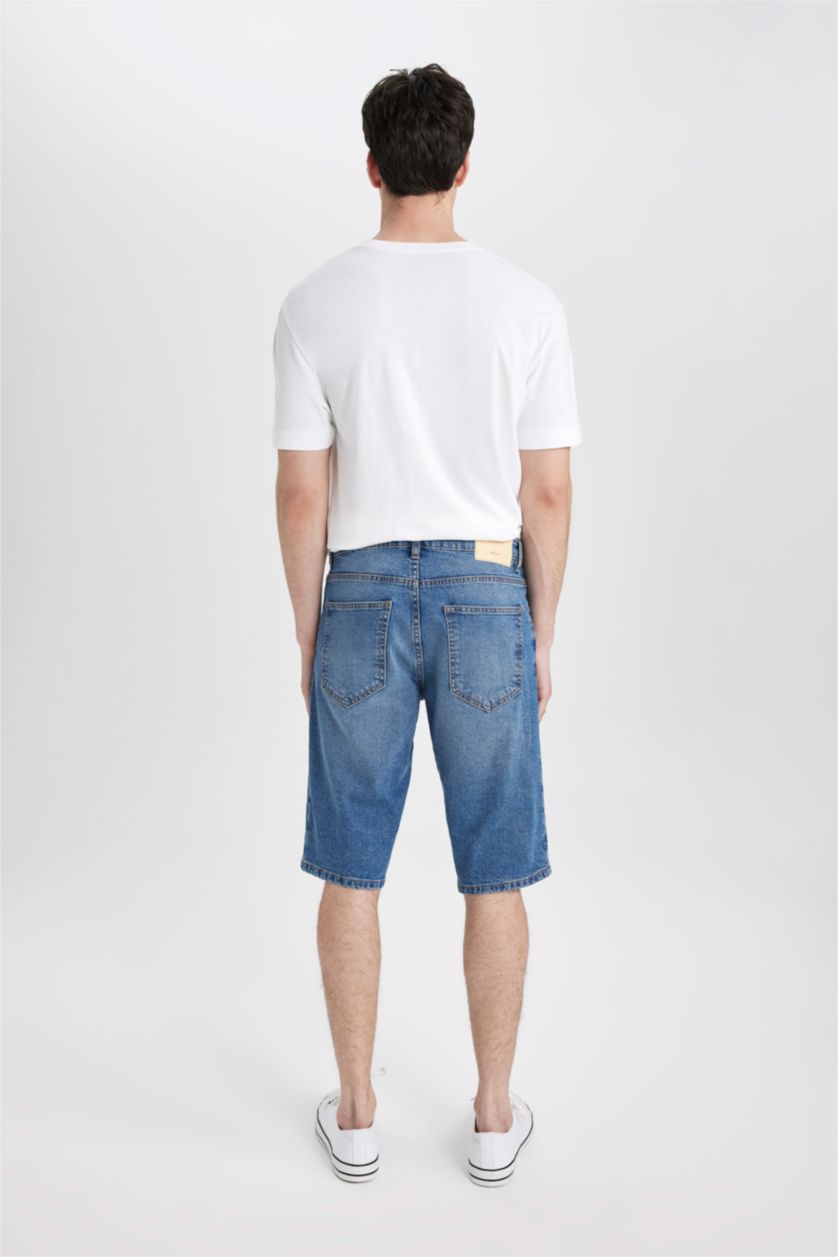 رجالي أزرق Regular Fit