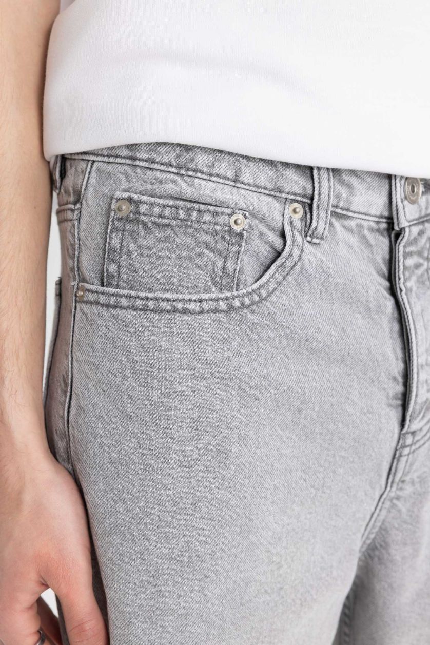 رجال رمادي فاتح شورت برمودا جينز قصة فضفاضة