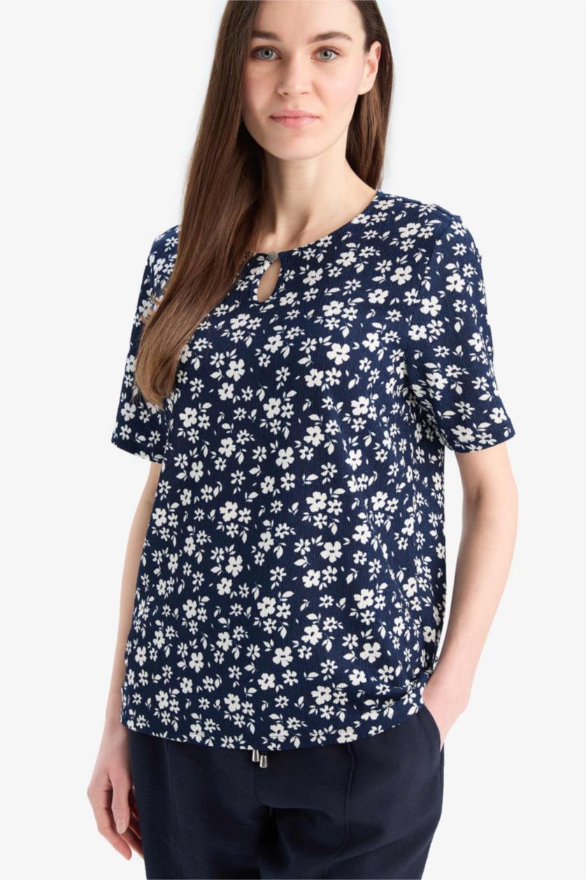 نساء كحلي تيشيرت نص ردن فلورال قصة عادية بياخة مستديرة