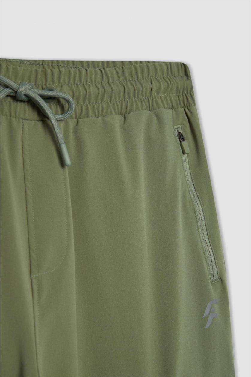 Erkek Açık Haki Sporcu Jogger Eşofman Altı Standart Fit Dokuma Kargo Cepli Lastikli Paça