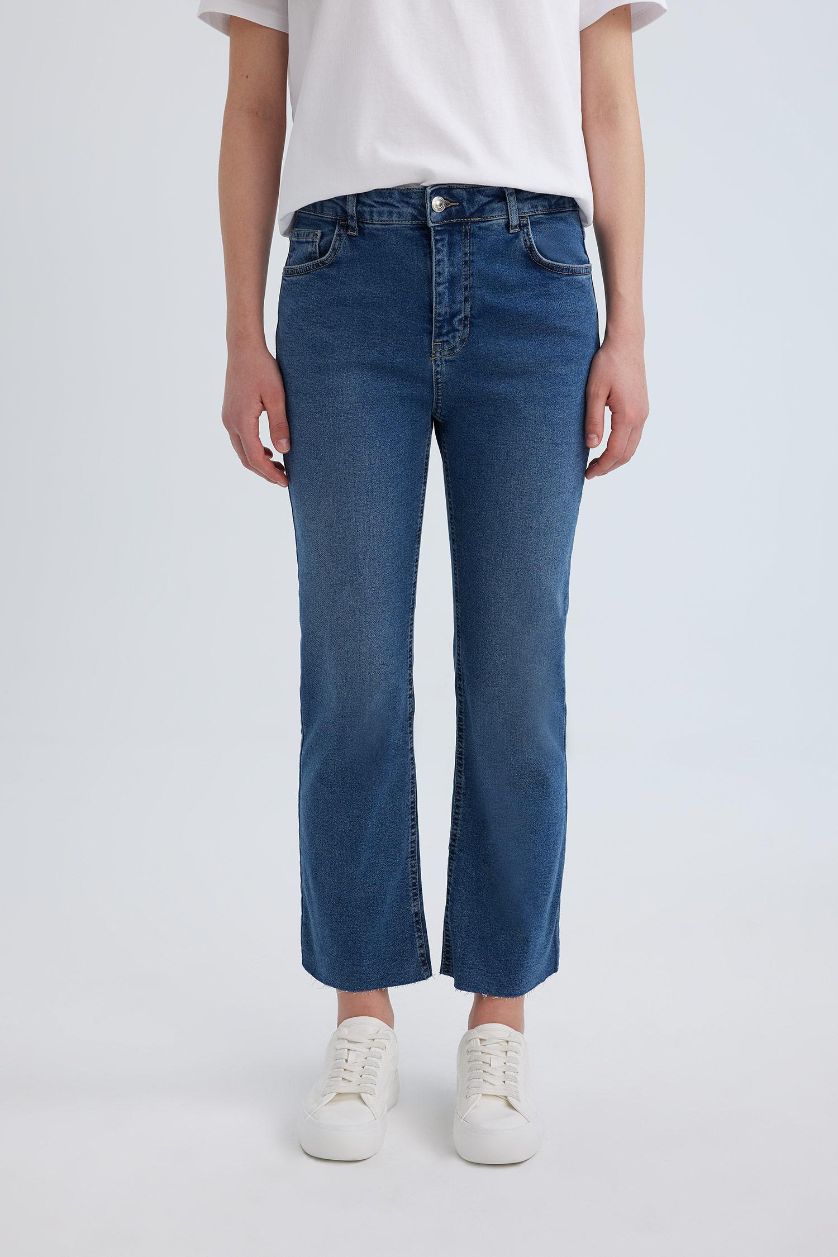 FEMME BLEU Clair Pantalon Jean à Taille Normale à Jambe Évasée et longueur cheville